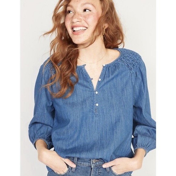 Old Navy Tops - Old Navy Women's Smocked Yoke Button Front Jean Blouse Long Sleeve Size Medium